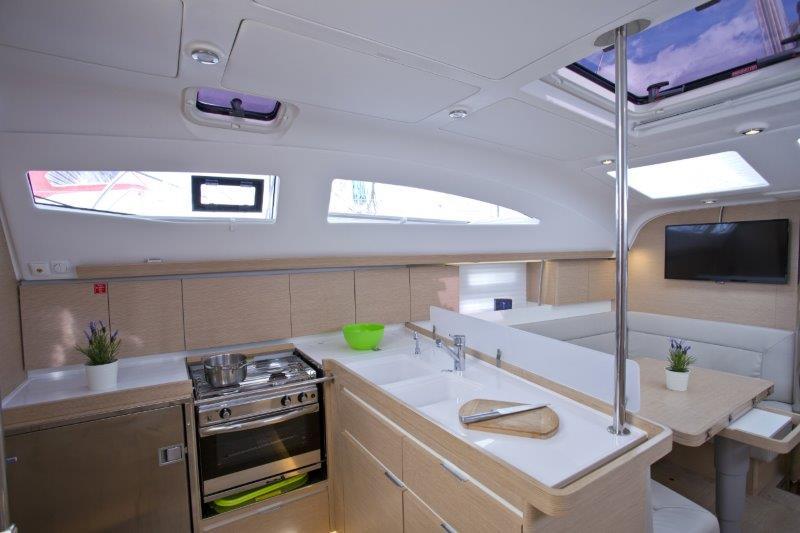 Book yachts online - sailboat - Elan 45 Impression - MIDNIGHT - rent