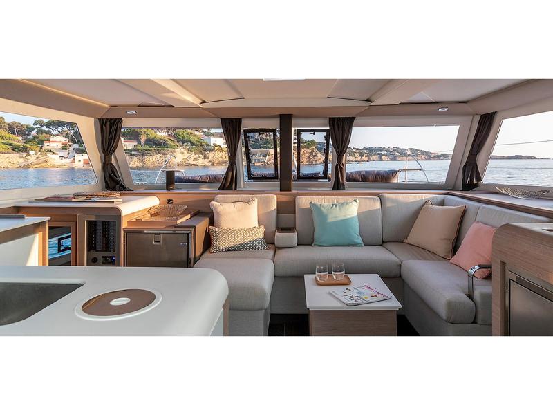 Book yachts online - catamaran - Isla 40 - ALMIRIKI - rent