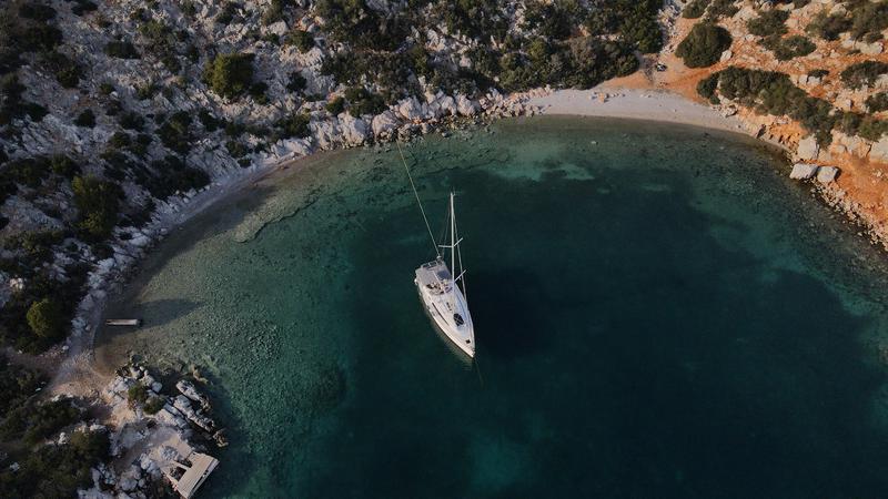 Book yachts online - sailboat - Bavaria Cruiser 46 - Kassandra - rent