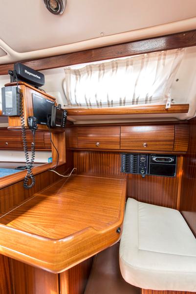 Book yachts online - sailboat - Bavaria 36 - Arcobaleno - rent