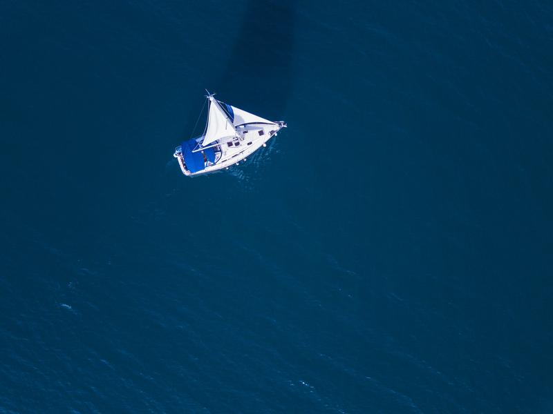 Book yachts online - sailboat - Bavaria 40 Cruiser - "LADY BUTTERFLY" - rent