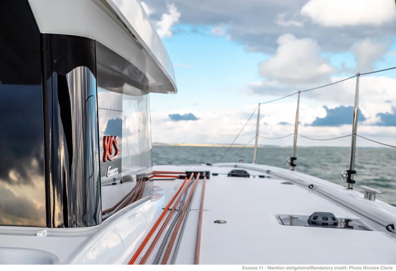 Book yachts online - catamaran - Excess 11 - YEMAYA Valencia CREWED weekly - rent