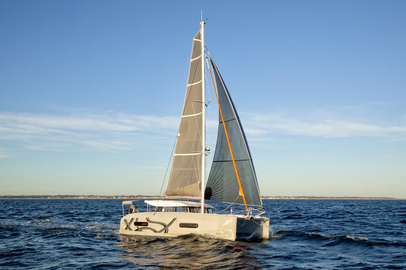 Book yachts online - catamaran - Excess 11 - YEMAYA Valencia daily/weekend charter - rent