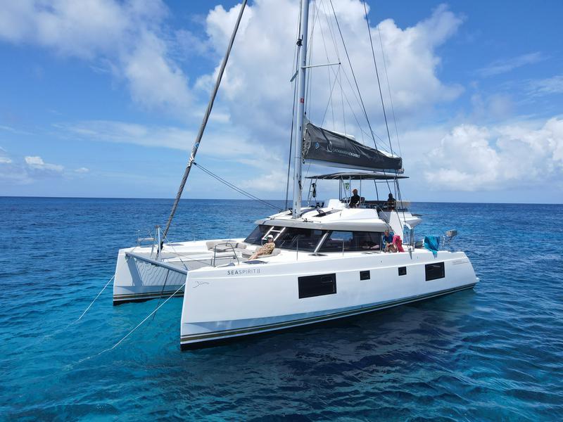 Book yachts online - catamaran - Nautitech 46 Fly - Sea Spirit III - rent