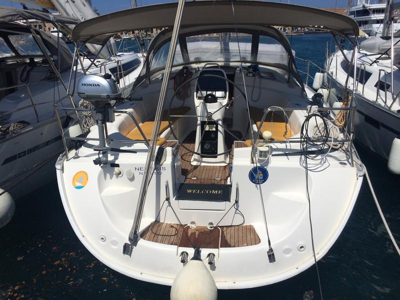 Book yachts online - sailboat - Bavaria 39 Cruiser - Nemesis - rent