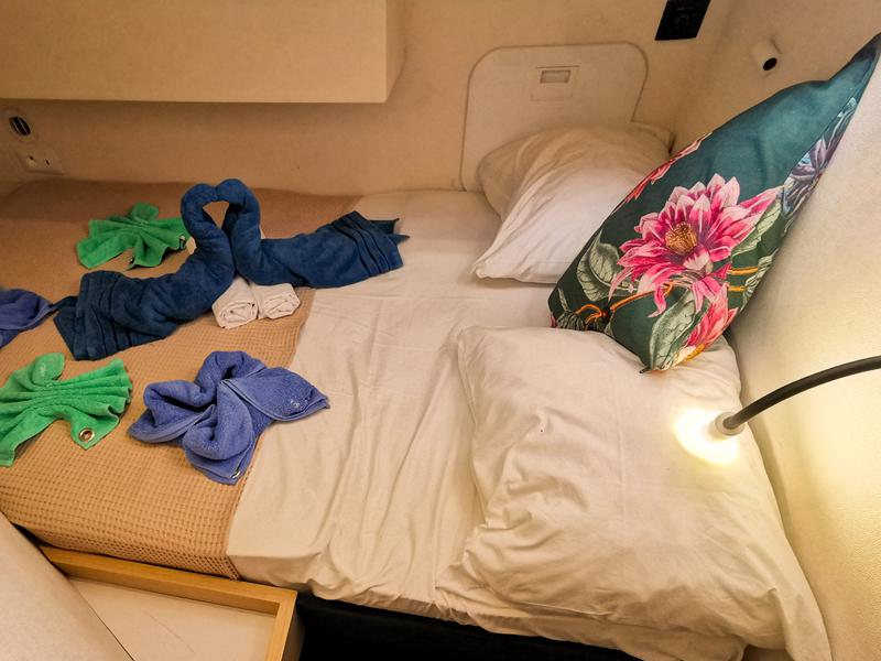Book yachts online - catamaran - Saba 50 (8 CAB) - Lamela - rent