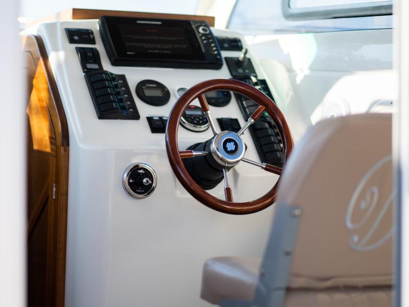 Book yachts online - motorboat - Nautika - Diora - rent