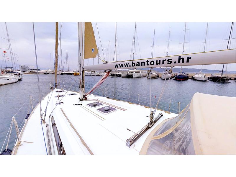 Book yachts online - sailboat - Dufour 445 Grand Large - Furioso - rent