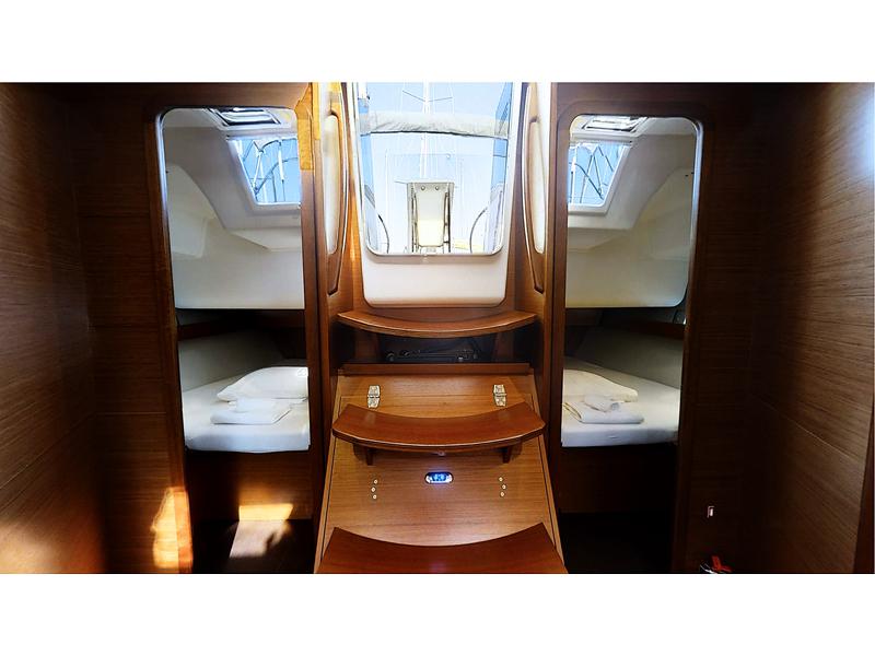 Book yachts online - sailboat - Dufour 460 Grand Large - Libretto - rent