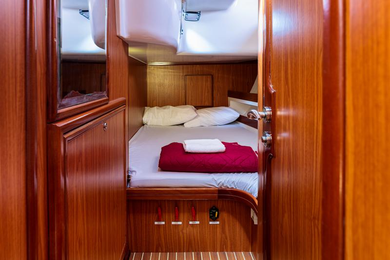 Book yachts online - sailboat - Ocean Star 51.2 - Silver Star - rent