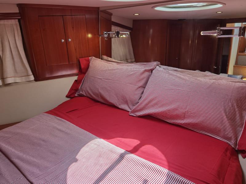 Book yachts online - motorboat - Rodman 41 - Mainera - rent