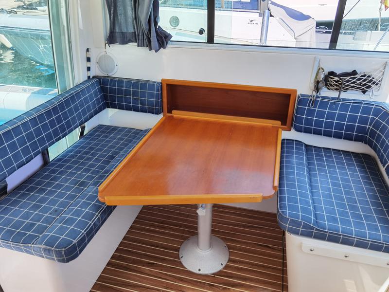 Book yachts online - motorboat - Faeton Moraga 910 - Arianne - rent