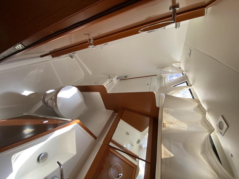 Book yachts online - sailboat - Oceanis 45/3 - Callidora - rent