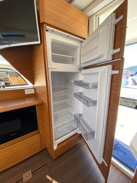 Book yachts online - motorboat - Greenline 39 - Helgeroa - rent