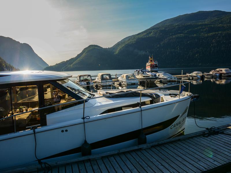 Book yachts online - motorboat - Greenline 39 - Skien - rent