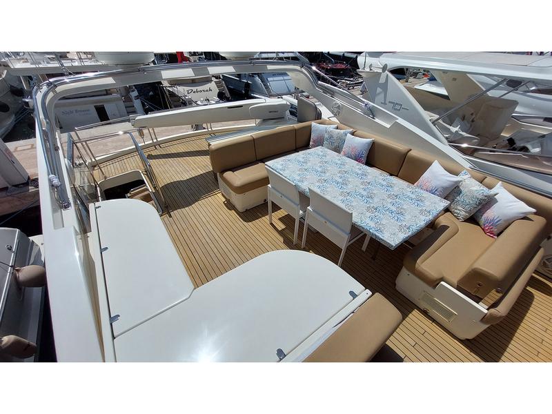 Book yachts online - motorboat - Evo Marine Deauville 760 - My Way  - rent