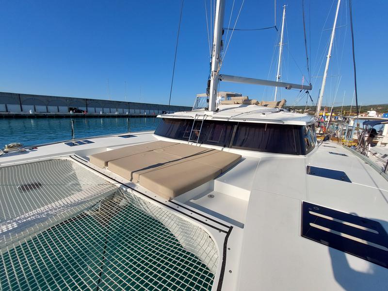 Book yachts online - catamaran - Saona 47 - Ancora Reha - rent