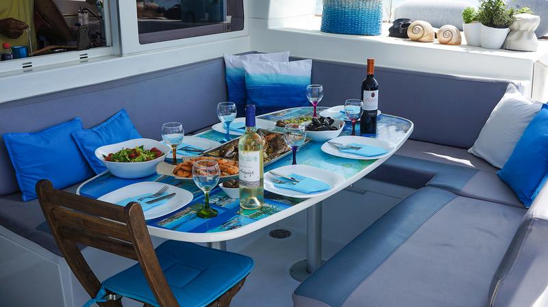 Book yachts online - catamaran - Lagoon 400 - Excellent - rent