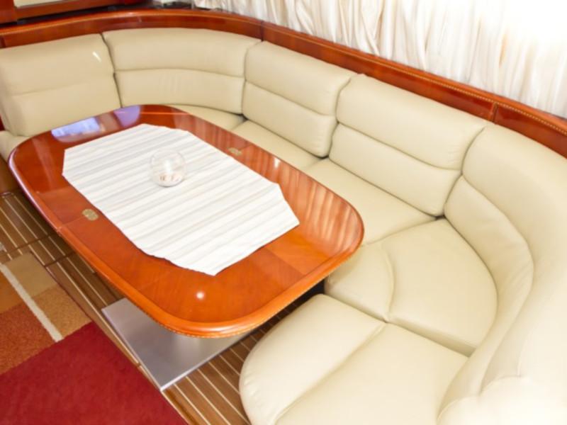 Book yachts online - motorboat - Princess 480 - Carpe Diem  - rent