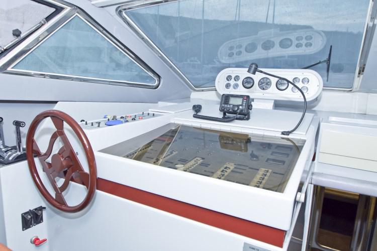 Book yachts online - motorboat - Ferretti 52-7 - Odysseus  - rent
