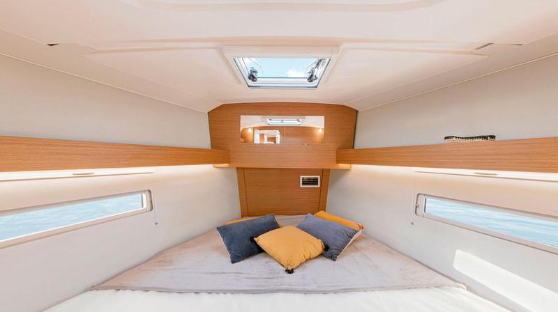 Book yachts online - sailboat - Dufour 390 - no name - rent
