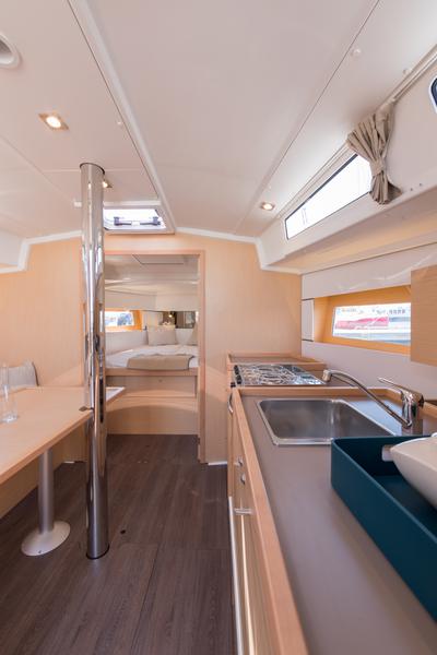 Book yachts online - sailboat - Oceanis 38.1 - Neo - rent