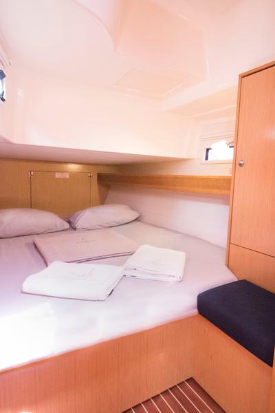 Book yachts online - sailboat - Bavaria Cruiser 45 - My Wind - rent