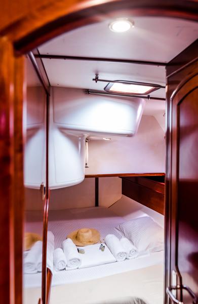 Book yachts online - sailboat - Alfa 56 - Aiolis - rent