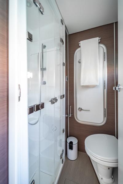 Book yachts online - catamaran - Bali 5.4 (8 berths) - Signature Concept - rent