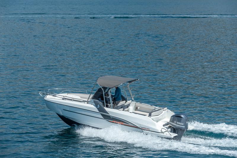 Book yachts online - motorboat - Beneteau Flyer 7.7 Spacedeck - no name - rent