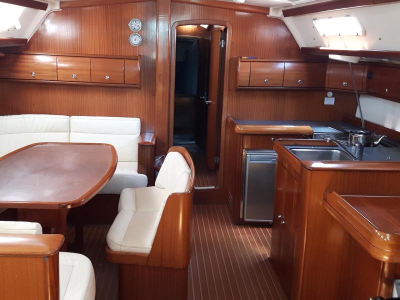 Book yachts online - sailboat - Bavaria 49 - Narcissus - rent