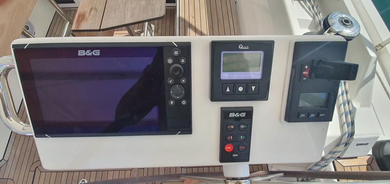 Book yachts online - sailboat - Bavaria C45 Style - Whisper - rent