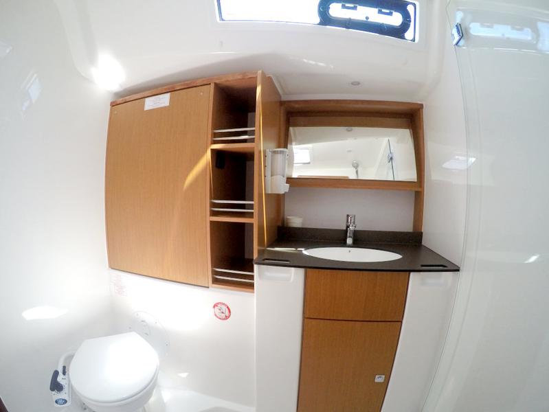 Book yachts online - sailboat - Bavaria Cruiser 51 - Mango - rent