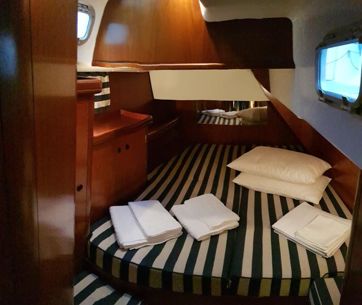 Book yachts online - sailboat - Beneteau 50 - MIKY - rent