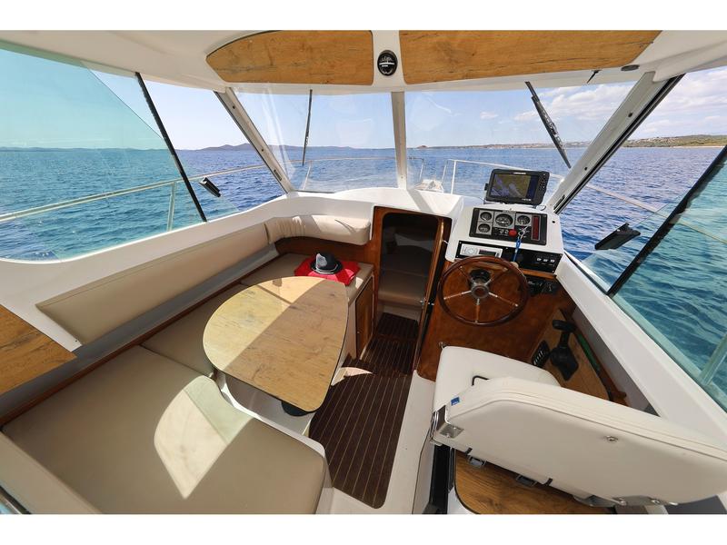 Book yachts online - motorboat - Ocqueteau Timonier 715 - Timonier 715 - rent