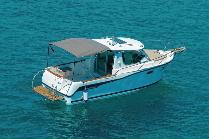 Book yachts online - motorboat - Ocqueteau Timonier 715 - Timonier 715 - rent