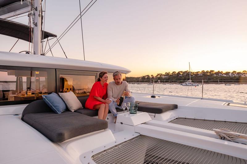 Book yachts online - catamaran - Lagoon 46 - Karamel - rent