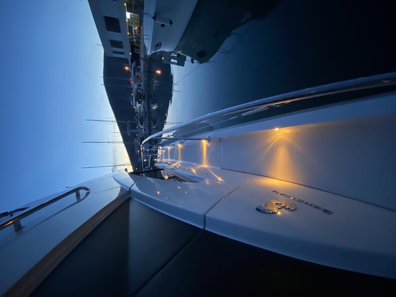 Book yachts online - motorboat - Beneteau Antares 36 - SOLAVIS - rent