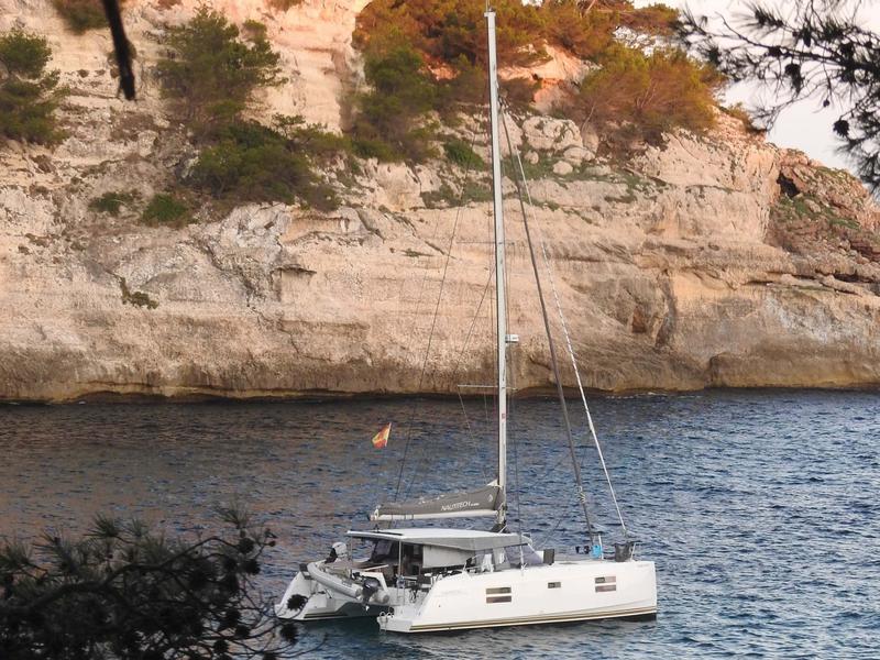 Book yachts online - catamaran - Nautitech 40 Open - Orion - rent