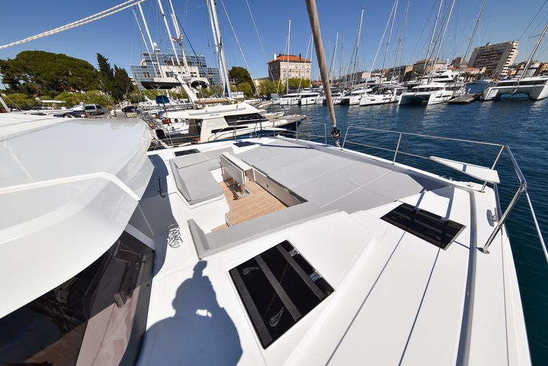 Book yachts online - catamaran - Bali 4.6 - Jako 2 - rent