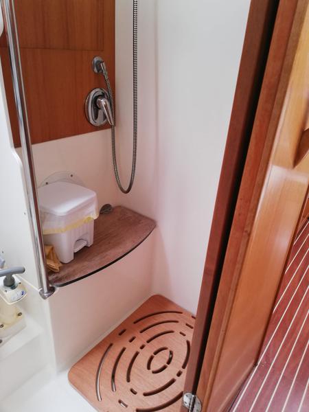 Book yachts online - sailboat - Bavaria 39 Cruiser - Torno Sabato - rent