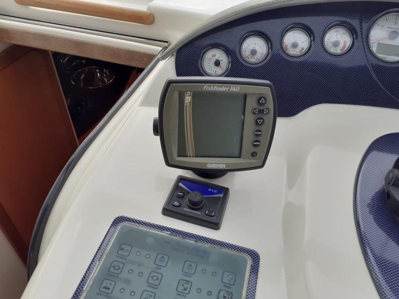 Book yachts online - motorboat - Airon M. 325 - SEAKOS - rent