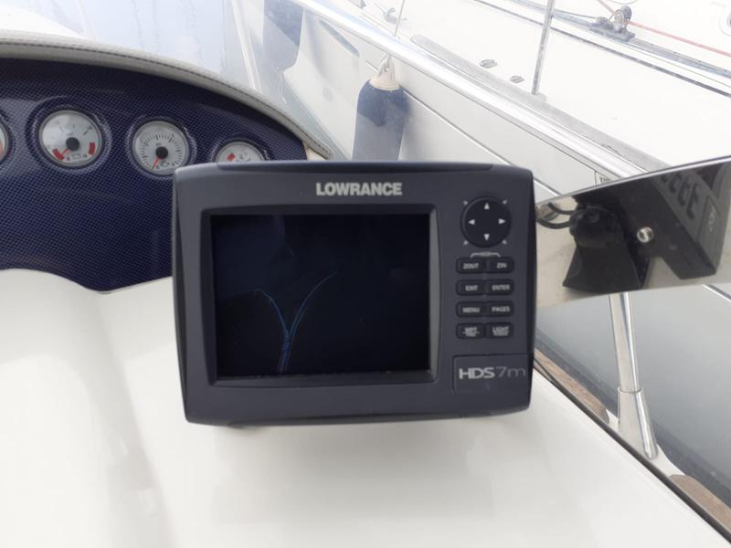Book yachts online - motorboat - Airon M. 325 - SEAKOS - rent