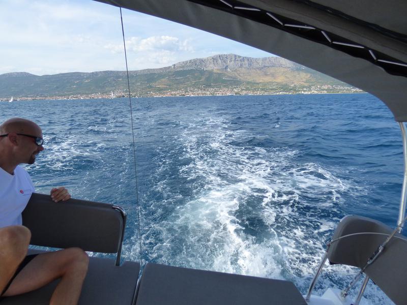 Book yachts online - sailboat - Dufour 470 - BALU - rent