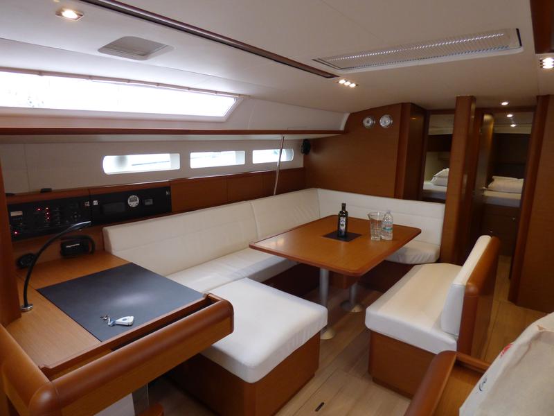 Book yachts online - sailboat - Sun Odyssey 519 - Geronimo - rent