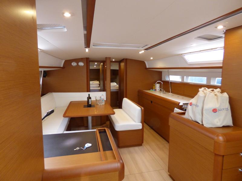 Book yachts online - sailboat - Sun Odyssey 519 - Geronimo - rent