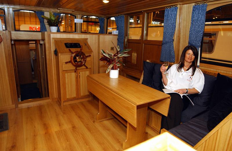 Book yachts online - motorboat - EuroClassic 139 - CS/EuroClassic 139 - rent