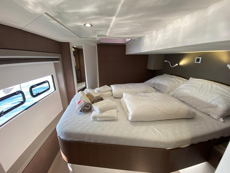 Book yachts online - catamaran - Bali 4.8 - BAŠA - rent