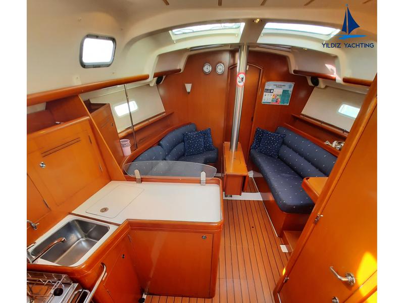 Book yachts online - sailboat - Oceanis 343 - Tombo - rent
