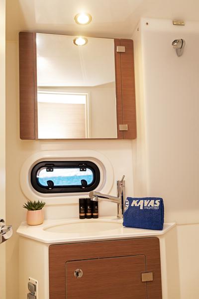 Book yachts online - catamaran - Bali 4.2 - KOS 42.2 - rent